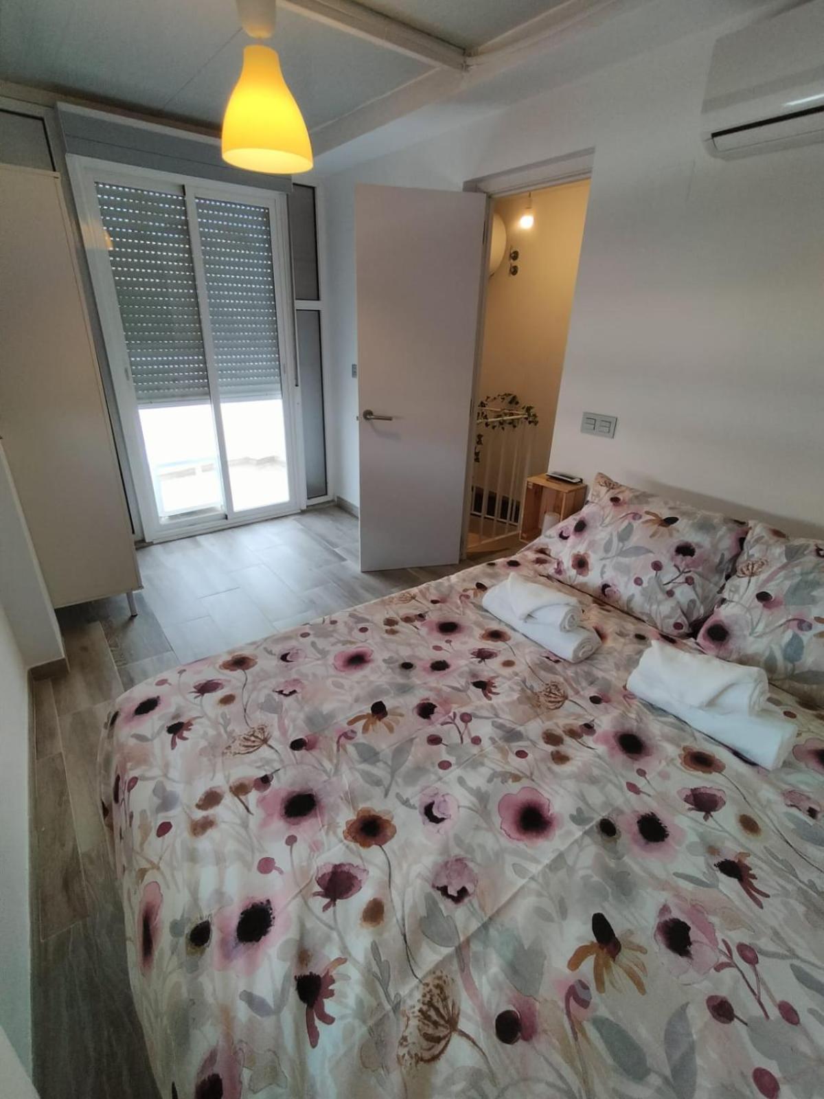 Apartamento Caborrubio Apartment Малага Екстериор снимка